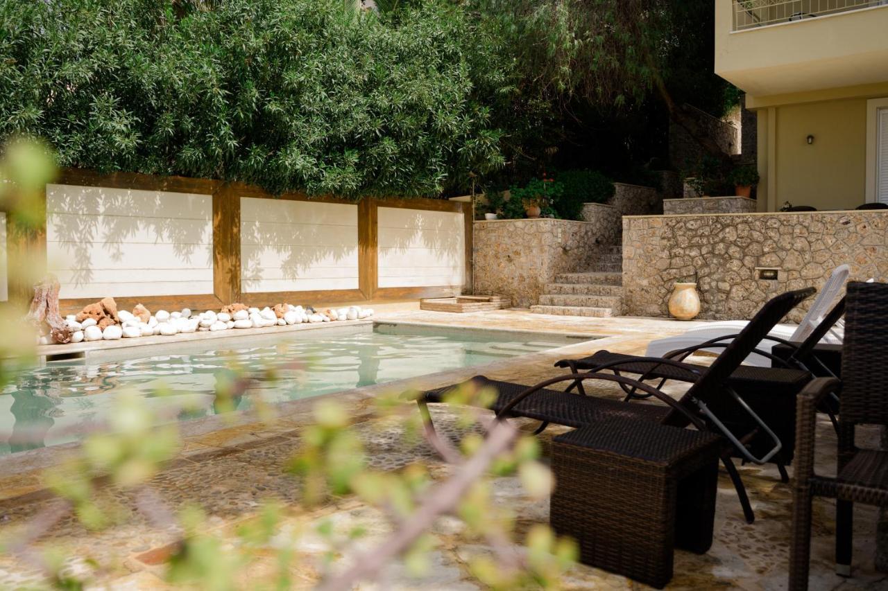 Pleiades Luxury Apartments ポルト・ヘリ エクステリア 写真