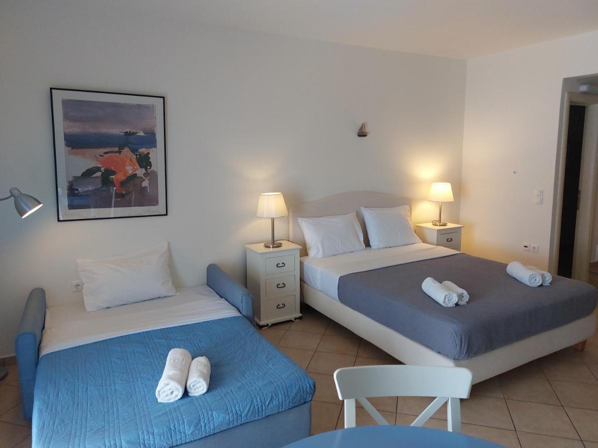 Pleiades Luxury Apartments ポルト・ヘリ エクステリア 写真