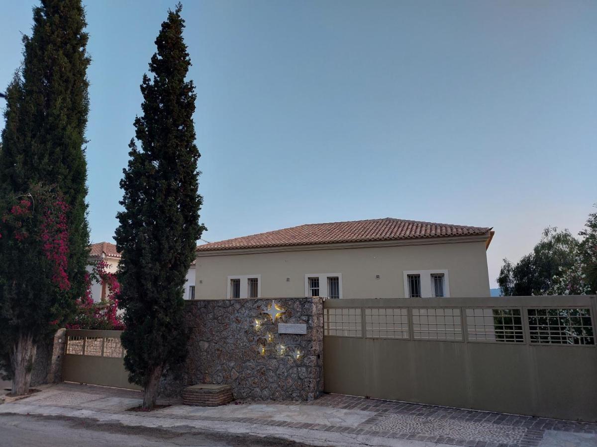 Pleiades Luxury Apartments ポルト・ヘリ エクステリア 写真